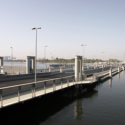 華盛頓湖交通浮橋