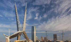 俄克拉荷馬城的標志性Skydance人行天橋造價